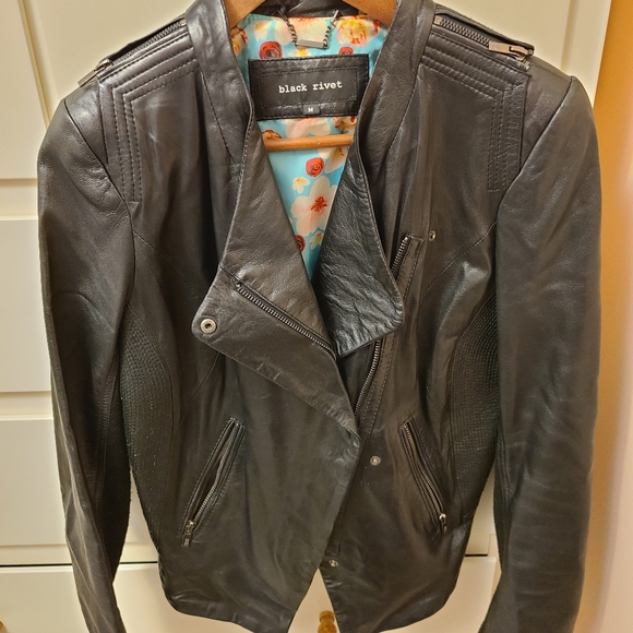 Wilsons Leather Jacket - Picture 2 of 3
